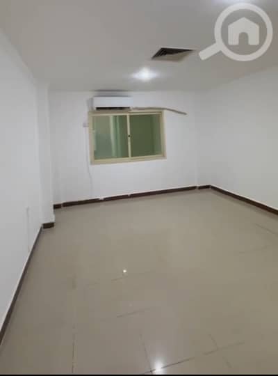 3 Bedroom Flat for Rent in Al Jabriya, Kuwait City - الايجار شقه في الجابريه دور اول مصعد للاستفسار وتساب 96725110