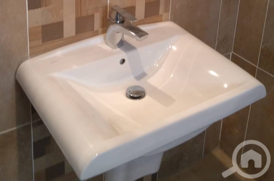 Furnished or unfurnished 2 bedroom in abu fatira with yard Furnished or unfurnished 2 bedroom in abu fatira with yard