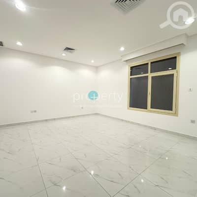 فلیٹ 4 غرف نوم للايجار في مبارك الكبير، مدينة الكويت - Spacious 4-Bedroom Basement Apartment for Rent in Funaitees,Kuwait