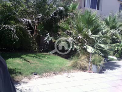 فلیٹ 2 غرفة نوم للايجار في العقيلة، مدينة الكويت - Pets friendly 2 bedroom in egaila with terrace, garden, pool.