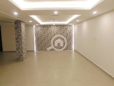 شقة 6 غرف نوم للايجار في العقيلة، مدينة الكويت - Nice villa in egaila. close to the gate mall