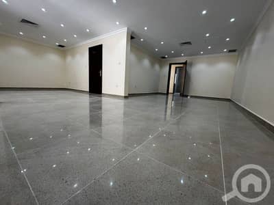 6 Bedroom Villa for Rent in Salwa, Kuwait City - شركة جلوبال صن