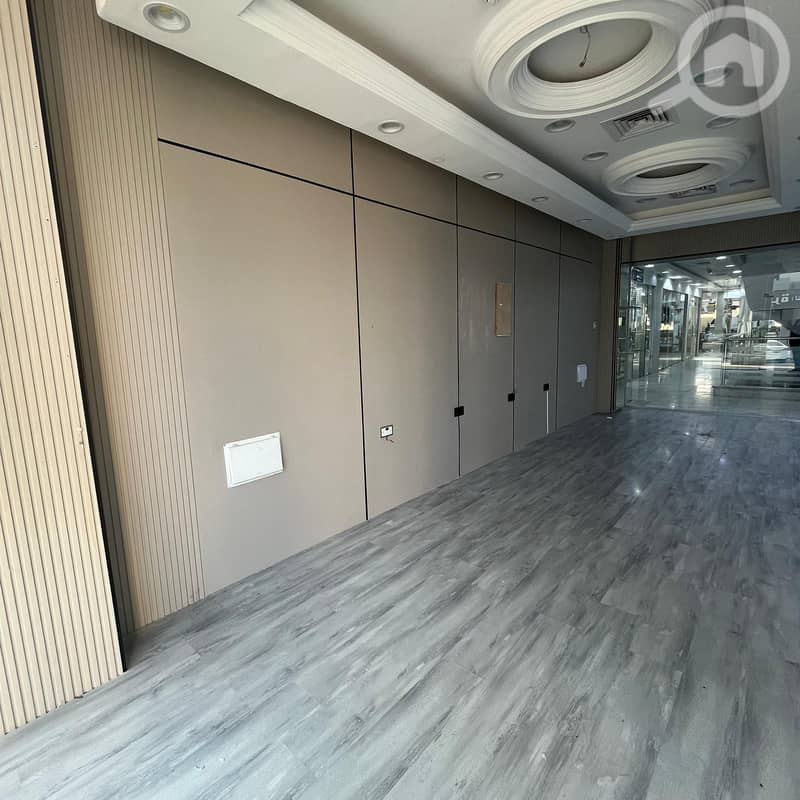 Commercial space with a grace period for rent in Fahaheel.
