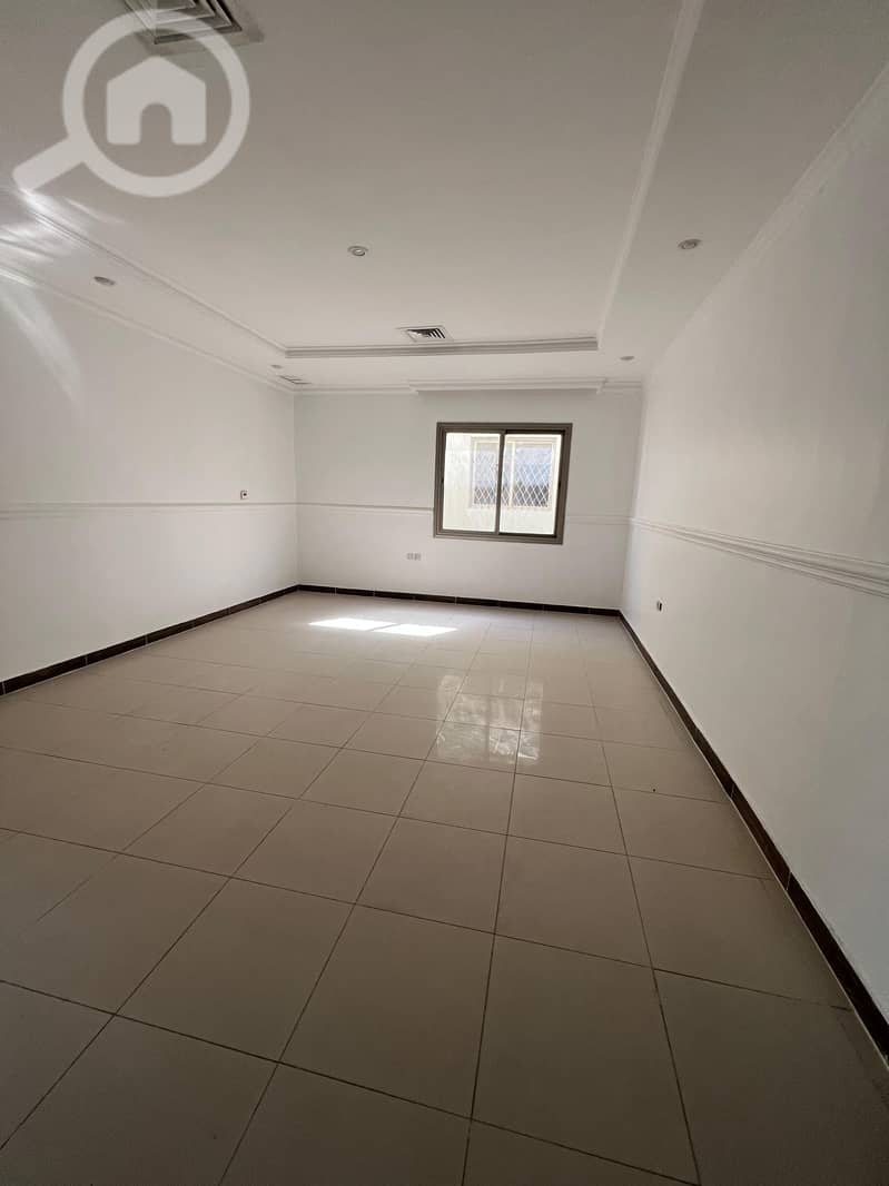 للإيجار شقة نظام دبلكس في العقيلة