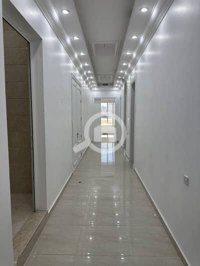 3 Bedroom Apartment for Rent in Mubarak Al Abdullah, Kuwait City - للايجار شقة غرب عبدالله المبارك
