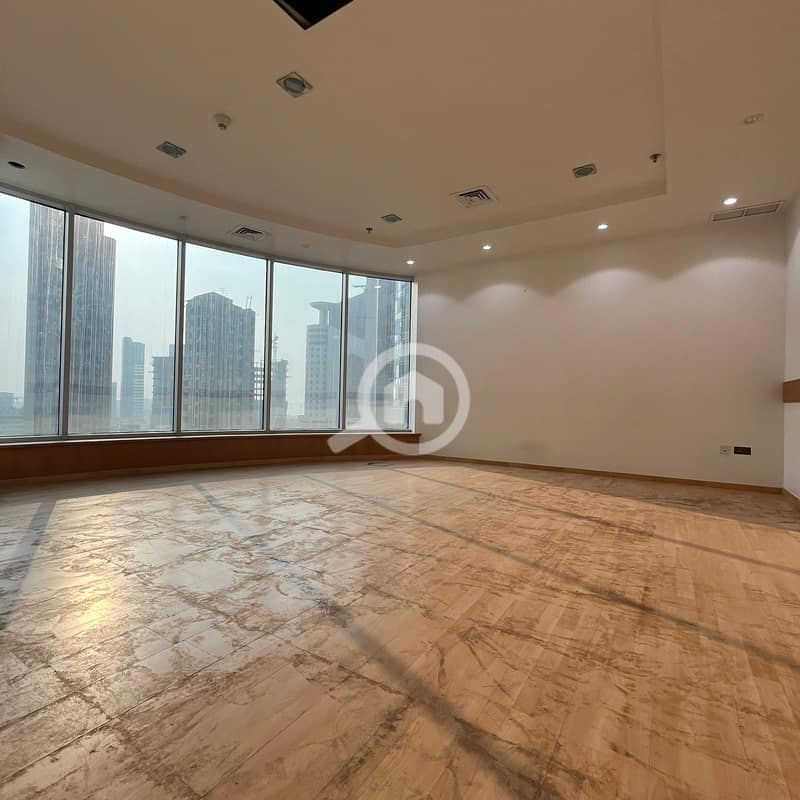 Entire commercial floor for rent in Qibla.