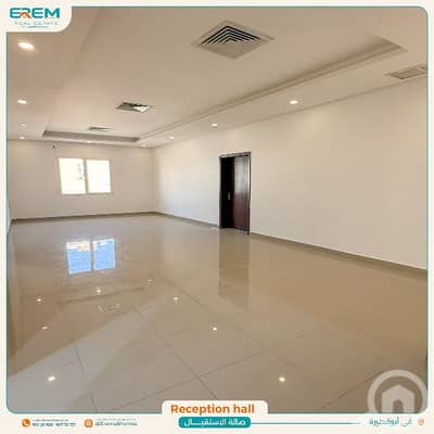 3 Bedroom Flat for Rent in Abu Fatira, Kuwait City - للإيجار في "أبو فطيره" شقه تشطيب سوبر ديلوكس