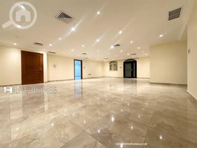 6 Bedroom Flat for Rent in Al Missila, Kuwait City - Elegant Duplex with Private Entrance in Messila