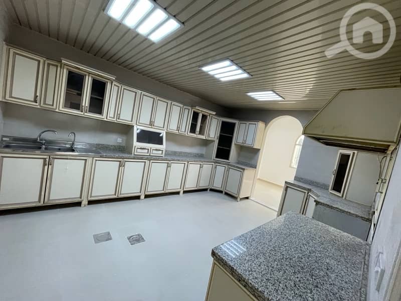 للإيجار فيلا صباح السالم للإيجار فيلا صباح السالم