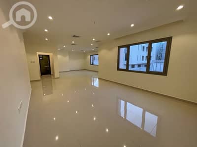 شقة 4 غرف نوم للايجار في الجابرية، مدينة الكويت - للإيجار دور الجابريه