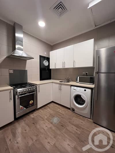 فلیٹ 2 غرفة نوم للايجار في السالمية، مدينة الكويت - Salmiya - Luxury Fully Furnished 2 BR Apartment