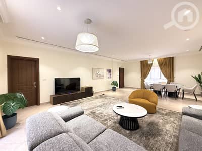 4 Bedroom Flat for Rent in Al Surra, Kuwait City - Surra – spacious 4 bedrooms furnished apartment w/pool