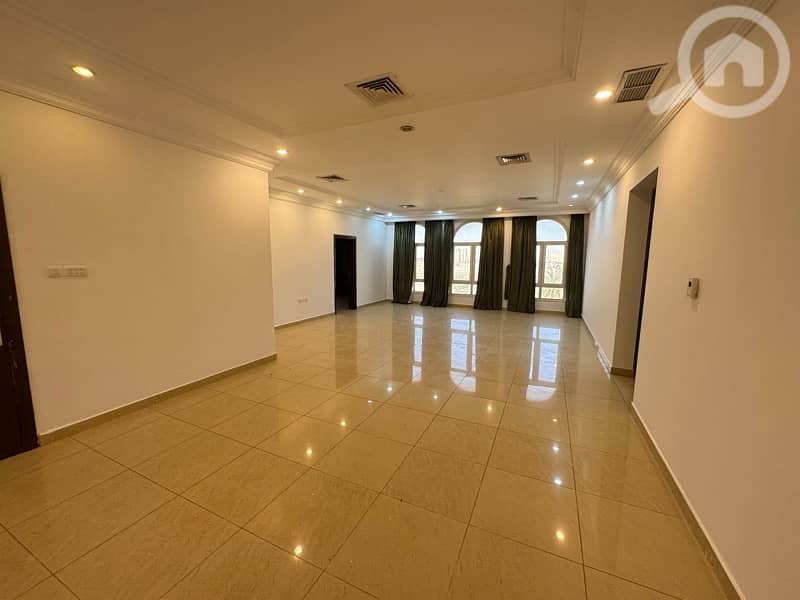 for huge flat in mangaf with sharing garden