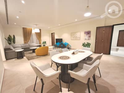 فلیٹ 4 غرف نوم للايجار في السرة، مدينة الكويت - Modern Style Four Bedrooms Spacious Apartment in Surra