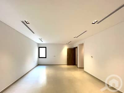 4 Bedroom Flat for Rent in Al Siddeeq, Kuwait City - Siddeeq – 3 master bedrooms apartments