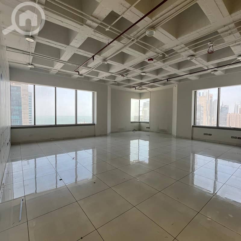 A full commercial floor in Al Qibla, Block 14.