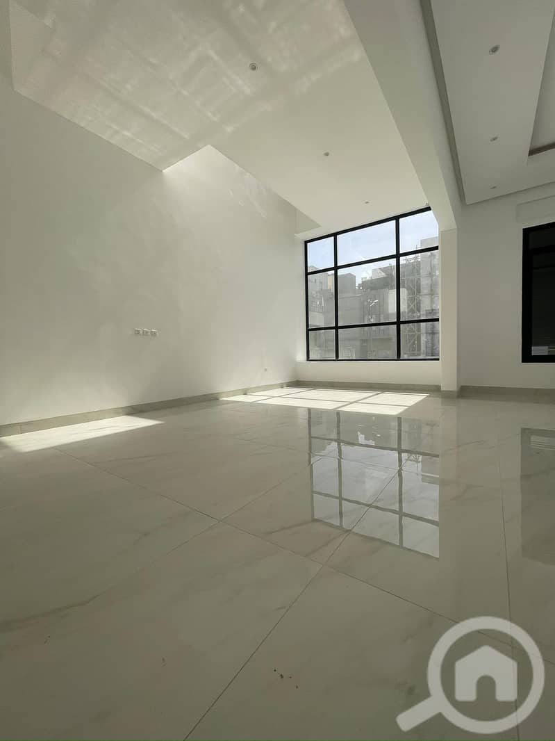 للايجار دور ارضي في حنوب عبدالله مبارك بسعر لقطه