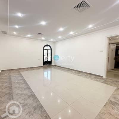 3 Bedroom Flat for Rent in Salwa, Kuwait City - Spacious 3-Bedroom Floor with Terrace for Rent in Salwa,Kuwait