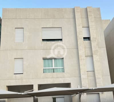 شقة 3 غرف نوم للايجار في ابو فطيرة، مدينة الكويت - للإيجار شقه في ابو فطيره