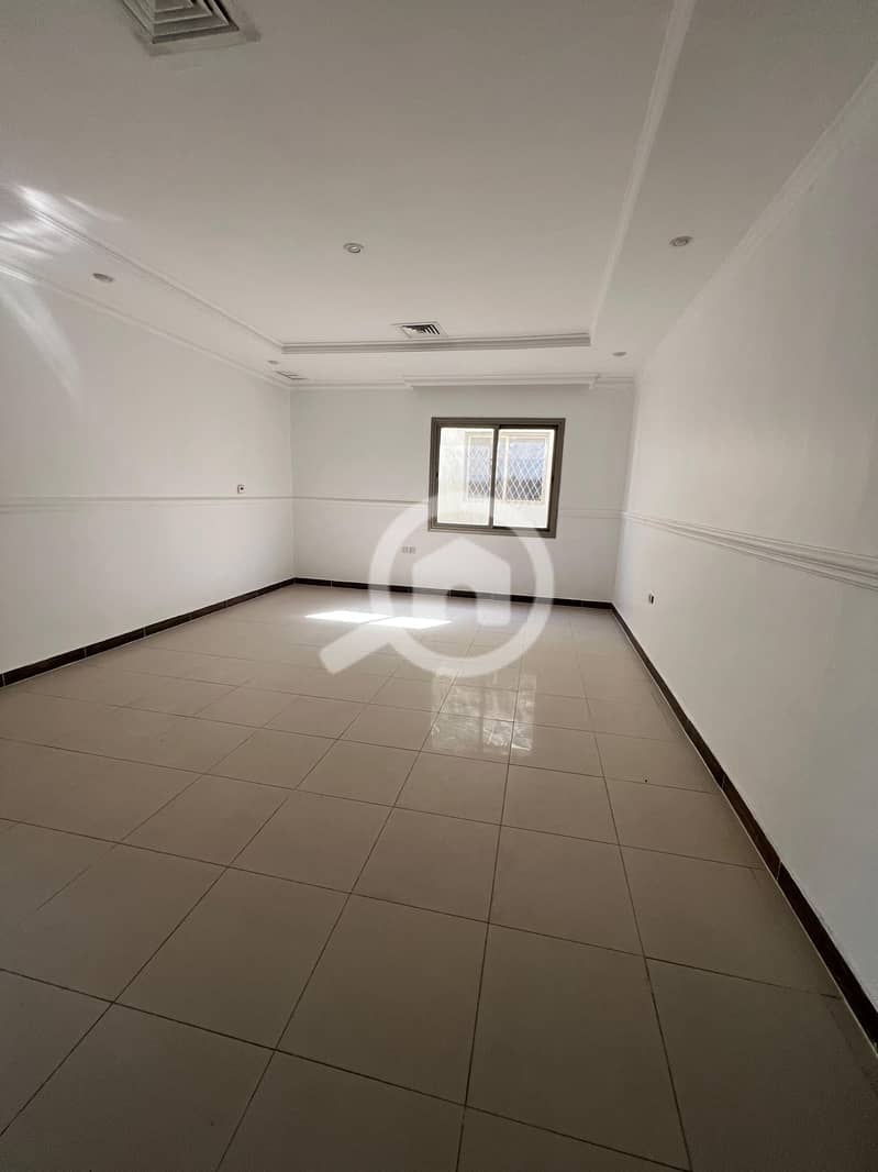 للإيجار شقة نظام دبلكس في العقيلة