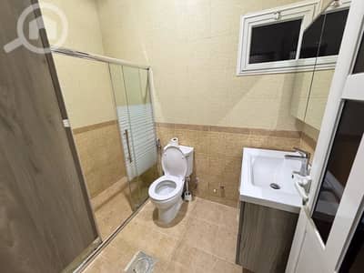 شقة 4 غرف نوم للايجار في المنقف، مدينة الكويت - very nice villa floor with balcony