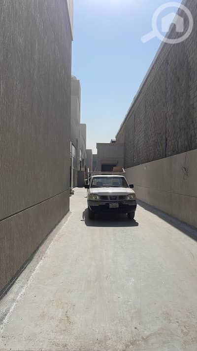 عقارات تجارية اخرى  للايجار في الري، مدينة الكويت - Store/ warehouse for Rent