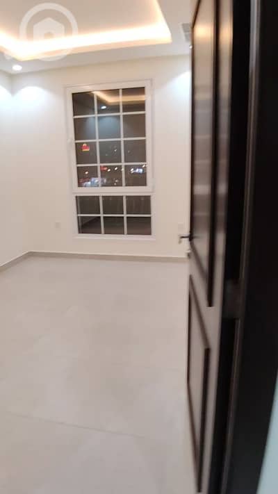 عقارات تجارية اخرى  للايجار في حولي، مدينة الكويت - shop for rent in Hawalli