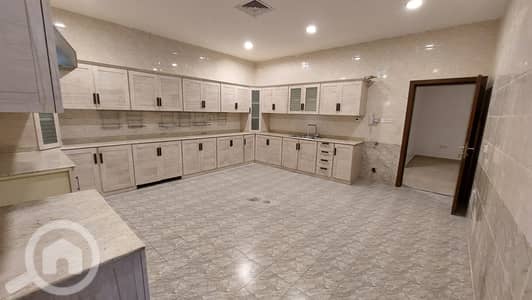 4 Bedroom Apartment for Rent in Al Salam, Kuwait City - للإيجار دور في السلام مباشرة من المالك