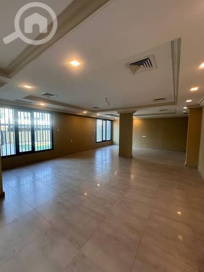 3 Bedroom Apartment for Rent in Mubarak Al Abdullah, Kuwait City - جنوب عبدالله مبارك