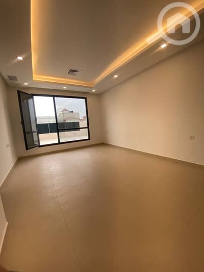 فلیٹ 2 غرفة نوم للايجار في ابو فطيرة، مدينة الكويت - للإيجار شقه روف في ابو فطيره