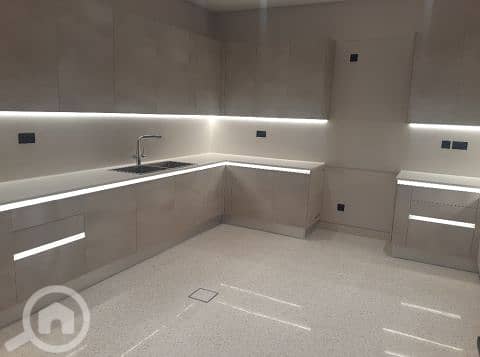 New villa with an elevator and swimming pool for rent in Sideeq New villa with an elevator and swimming pool for rent in Sideeq