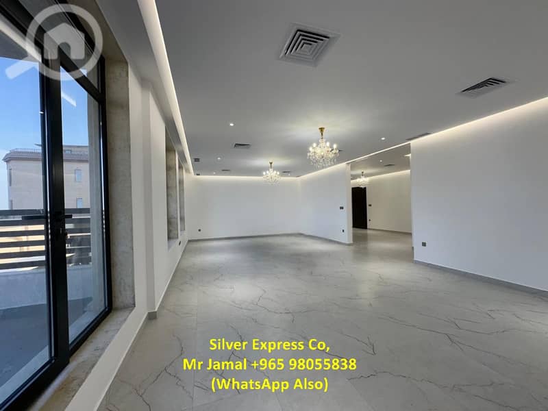 500 mtr 4 Bedroom Floor with Balcony for Rent in Abu Fatira.