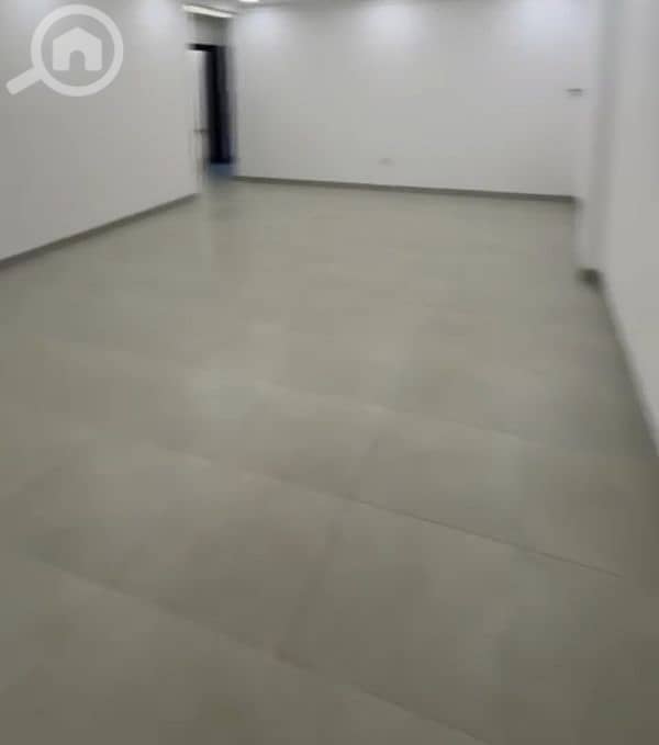 للايجار شقه في سلوى دور اول مصعد غرفه وصاله ومطبخ وحمام للايجار شقه في سلوى دور اول مصعد غرفه وصاله ومطبخ وحمام