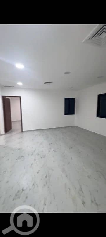 شقة 3 غرف نوم للايجار في سلوى، مدينة الكويت - للايجار شقه في سلوى دور اول مصعد للاستفسار وتساب 96725110