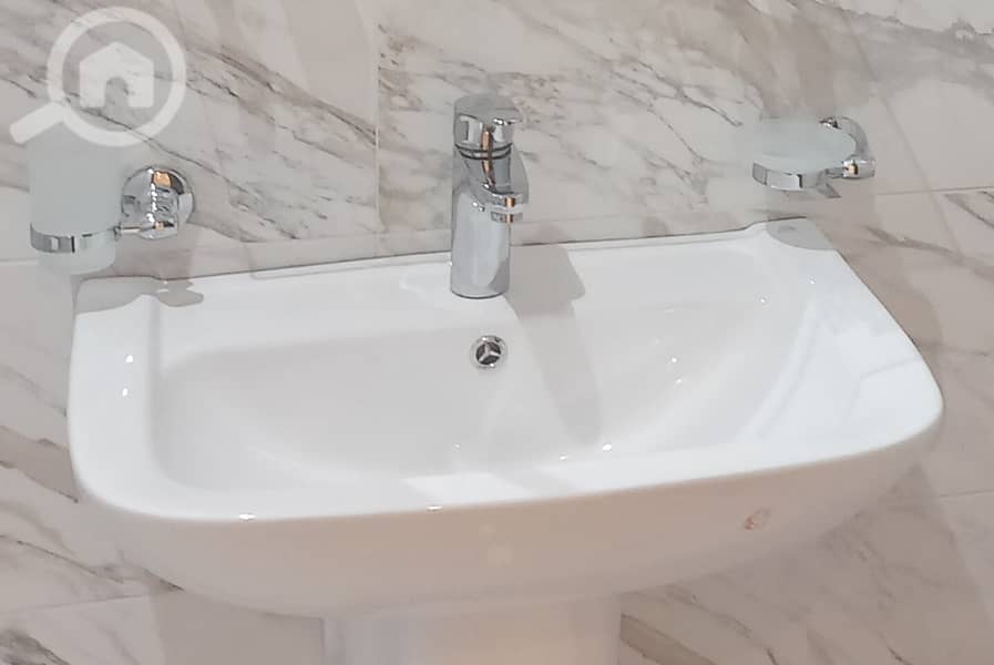 Nice 2 bedroom apartment in funaitees. Nice 2 bedroom apartment in funaitees.