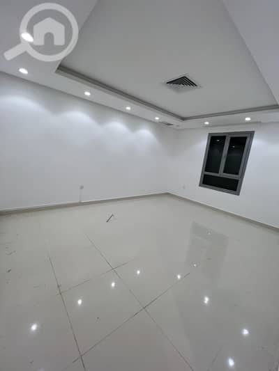 3 Bedroom Flat for Rent in Al Shuhada, Kuwait City - للإيجار شقة مرتبة للمعاريس في الشهداء
