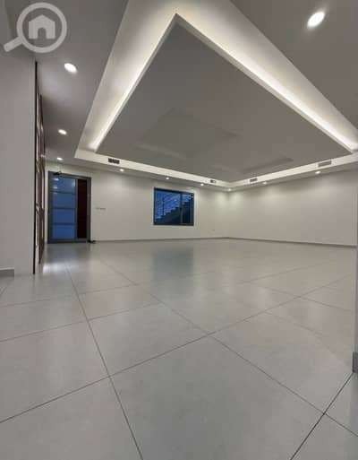 فیلا 5 غرف نوم للايجار في السرة، مدينة الكويت - للإيجار دور في السره