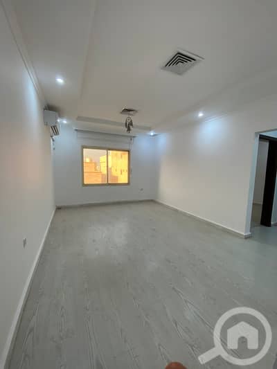 3 Bedroom Flat for Rent in Mishref, Kuwait City - شقة للإيجار في مشرف 3 غرف نوم