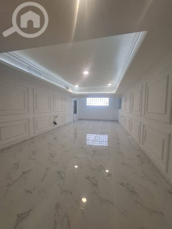 للايجار شقه بالجابريه سرداب مدخل خاص مع حوش كبير تشطيب راقي للايجار شقه بالجابريه سرداب مدخل خاص مع حوش كبير تشطيب راقي