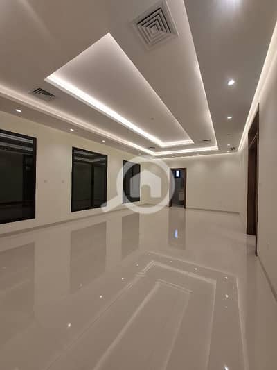 فلیٹ 4 غرف نوم للايجار في الجابرية، مدينة الكويت - للايجار دور اول بالجابريه اول ساكن تشطيب فاخر سوبر آلترا