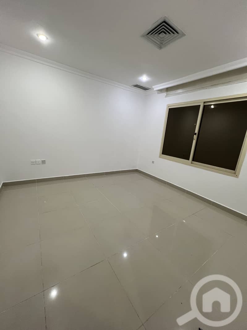 للإيجار شقه في مشرف للإيجار شقه في مشرف