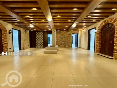 عقارات تجارية اخرى  للايجار في السالمية، مدينة الكويت - Commercial floor in Bneid Al qar,Kuwait