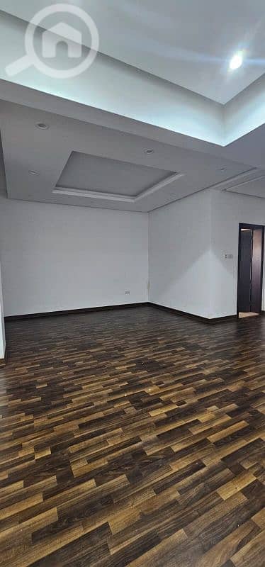 4 Bedroom Villa for Rent in Rumaithiya, Kuwait City - للإيجار دور بالرميثية ديوانيه كبيرة