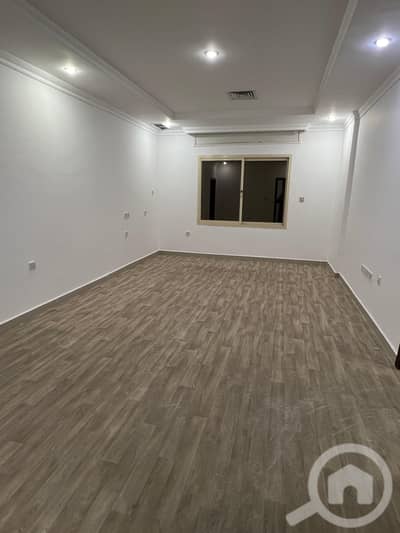 3 Bedroom Apartment for Rent in Mishref, Kuwait City - للإيجار شقة أرضية في مشرف