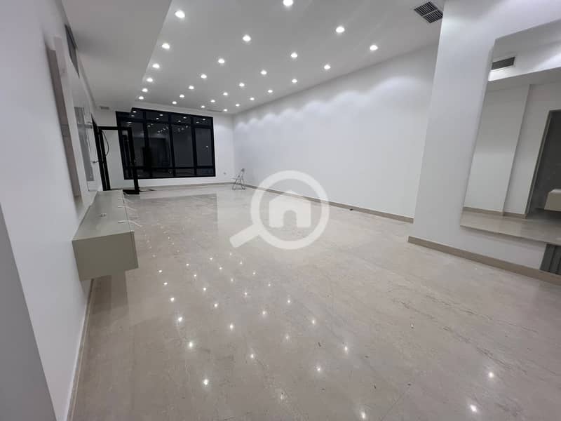 للايجار بالدسمه شقه تشطيب سوبر ديلوكس 3 غرف للايجار بالدسمه شقه تشطيب سوبر ديلوكس 3 غرف