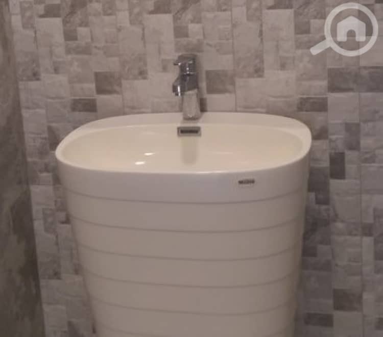 Stylish & oversized 4 bedroom floor in salwa. Stylish & oversized 4 bedroom floor in salwa.