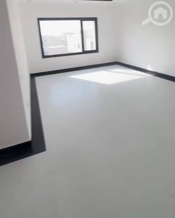 للايجار شقه في الرميثيه دور ثاني الاستفسار وتساب 96725110