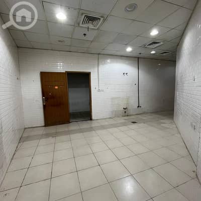 عقارات تجارية اخرى  للايجار في المرقاب، مدينة الكويت - Central kitchen for rent in Al Murqab.