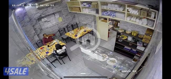 عقارات تجارية اخرى  للبيع في القرين، مدينة الكويت - مطعم للبيع أسواق القرين برخصة او بدون