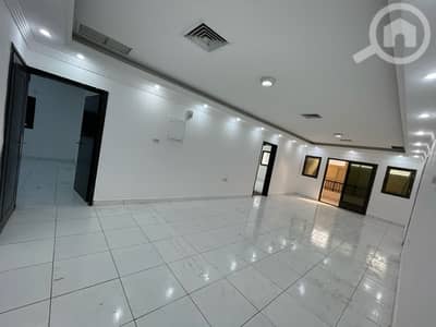 فلیٹ 5 غرف نوم للايجار في سلوى، مدينة الكويت - للإيجار شقه سلوي مع بلكونه